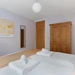 Baystones Ferienhaus *