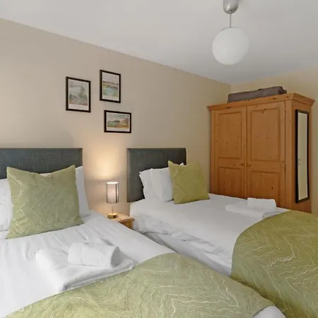 2 Bed In Oc-lr241