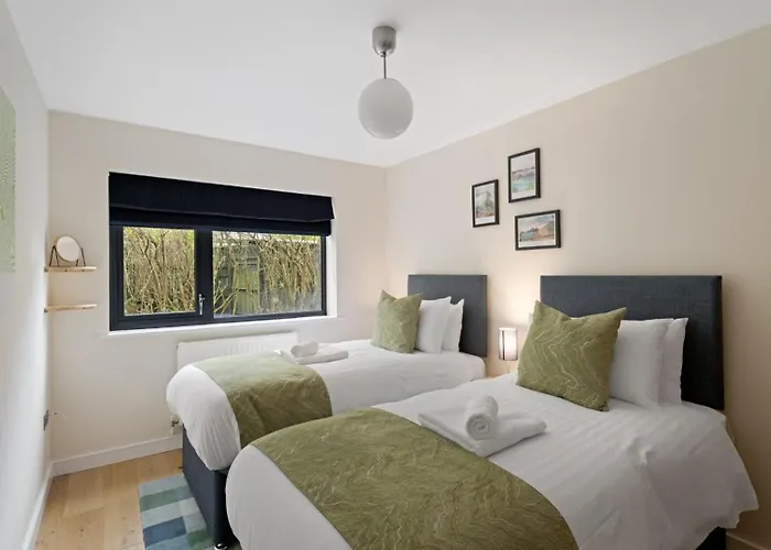 Baystones * Ambleside